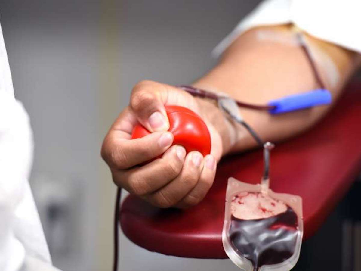 同性性行為不會增加捐血風險！英國全面解除男同志捐血限制
